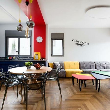 Colorful Bnb Apartment ไฮฟา ภายนอก รูปภาพ