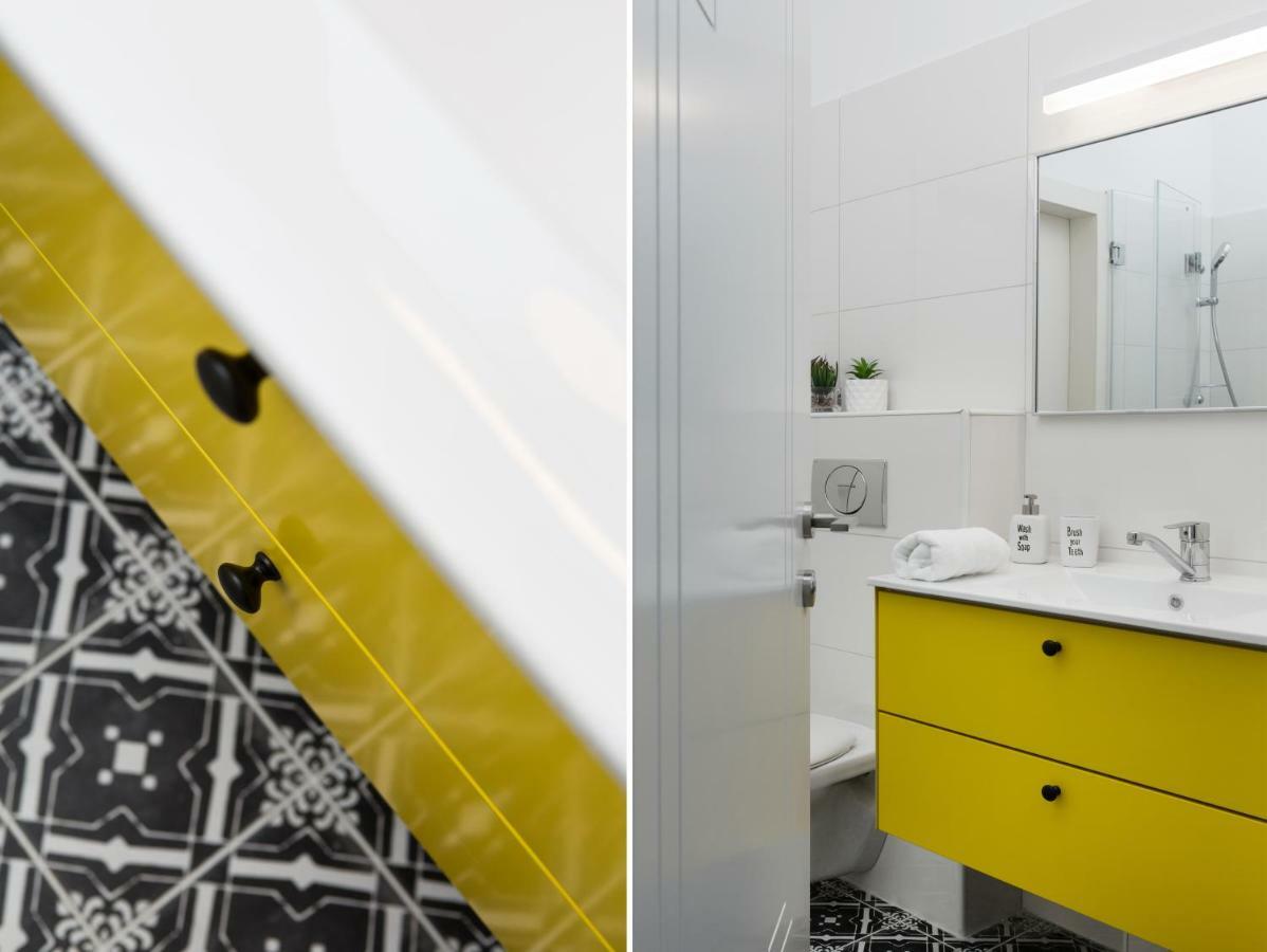 Colorful Bnb Apartment ไฮฟา ภายนอก รูปภาพ