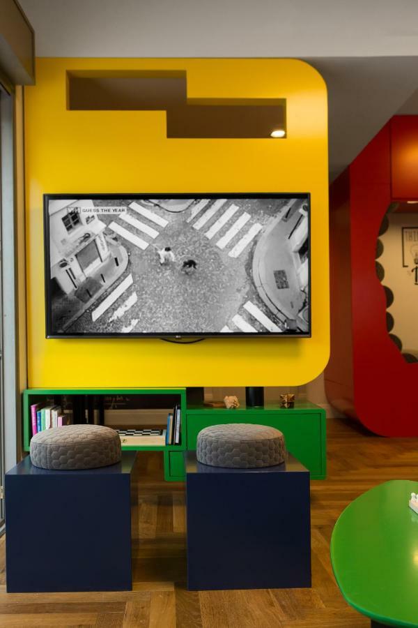 Colorful Bnb Apartment ไฮฟา ภายนอก รูปภาพ