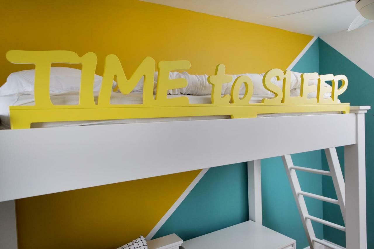 Colorful Bnb Apartment ไฮฟา ภายนอก รูปภาพ