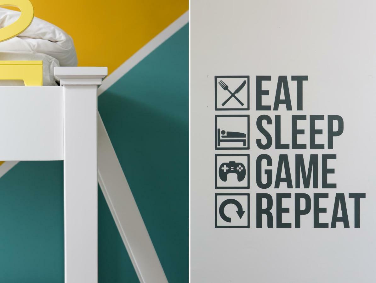 Colorful Bnb Apartment ไฮฟา ภายนอก รูปภาพ